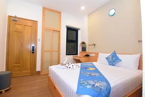 Phòng 1 giường (có ban công)